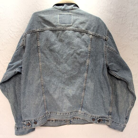 Vintage Levis Jacket Denim Trucker USA Light Wash 75558-0325 Sz XL 100% Cotton - Picture 2 of 8